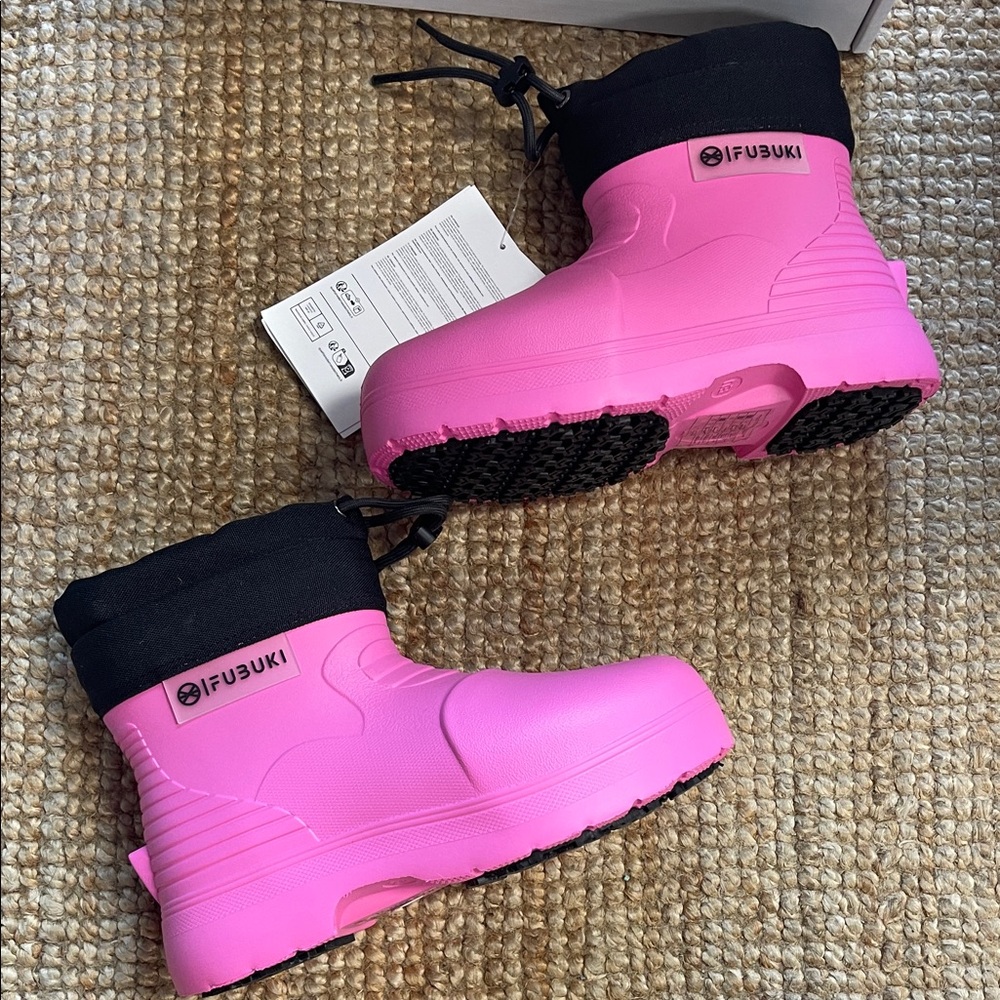 FUBUKI Niseko 3.0 Low Pink NEW IN BOX